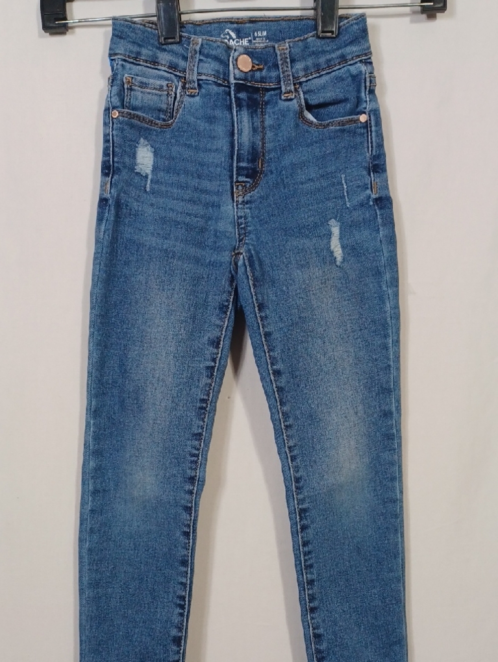 Jordache Blue Skinny Women’s Jeans with Subtle Distress